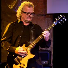 Barry Lyndon을(를) 듣고, 뮤직 비디오를 보고, 약력을 읽고, 투어 일정 등을 확인하세요!