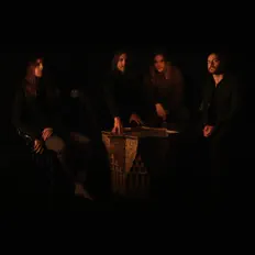 Ouça Lesser Key, assista a videoclipes, leia a biografia, veja as datas das turnês e mais!