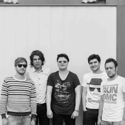 Listen to Arbol De Ojos, watch music videos, read bio, see tour dates & more!