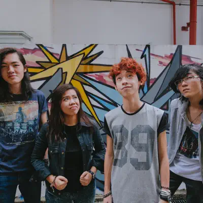 Listen to JJ and The Paperplanes, watch music videos, read bio, see tour dates & more!