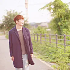 제이미 스톤즈을(를) 듣고, 뮤직 비디오를 보고, 약력을 읽고, 투어 일정 등을 확인하세요!