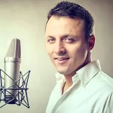 Daniel Kajmakoski सुनें, म्यूज़िक वीडियो देखें, बायो पढ़ें, दौरे की तारीखें और बहुत कुछ देखें!