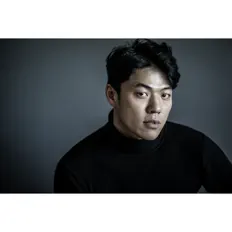 Ακούστε περιεχόμενο από Park Jong Chul, παρακολουθήστε μουσικά βίντεο, διαβάστε το βιογραφικό, δείτε ημερομηνίες περιοδείας, και πολλά ακόμη!