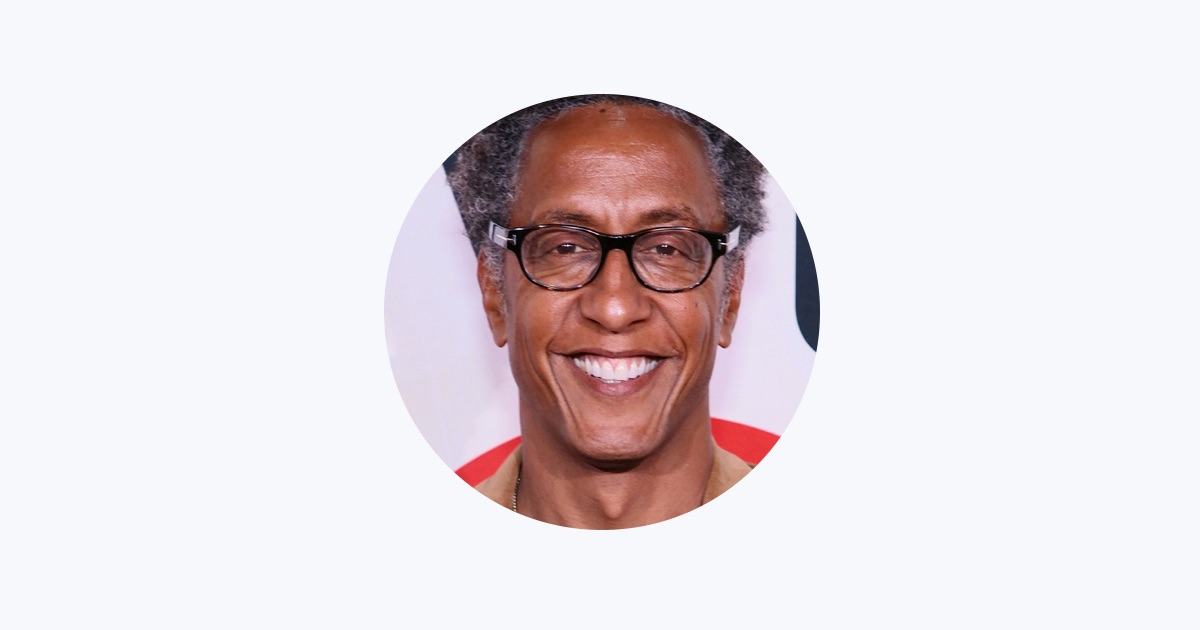 ‎Andre Royo - Movies, TV Shows, and Podcasts - Apple Snapshot
