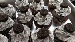 Cakes By Lorelei
