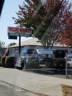 Villas Market Photos