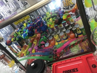 Happy Rock Smoke Shop in Kansas City, MO United States - Apple Maps