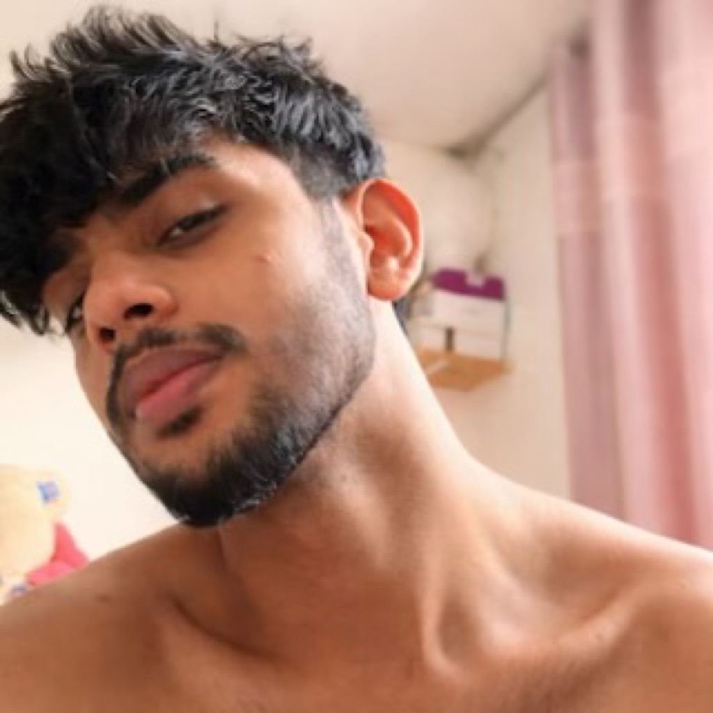 AppleMusic profile picture for @perera