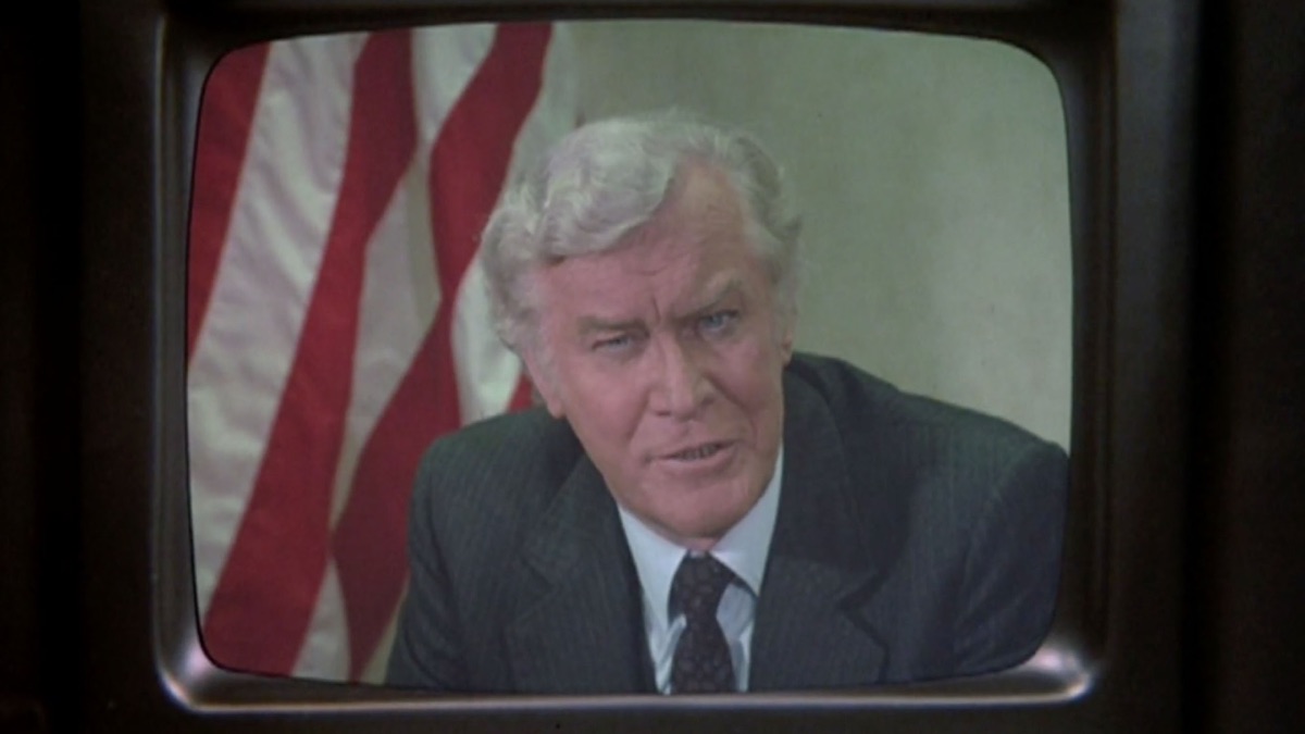 ‎Killer K.I.T.T. – Knight Rider (Season 4, Episode 13) - Apple TV (CA)