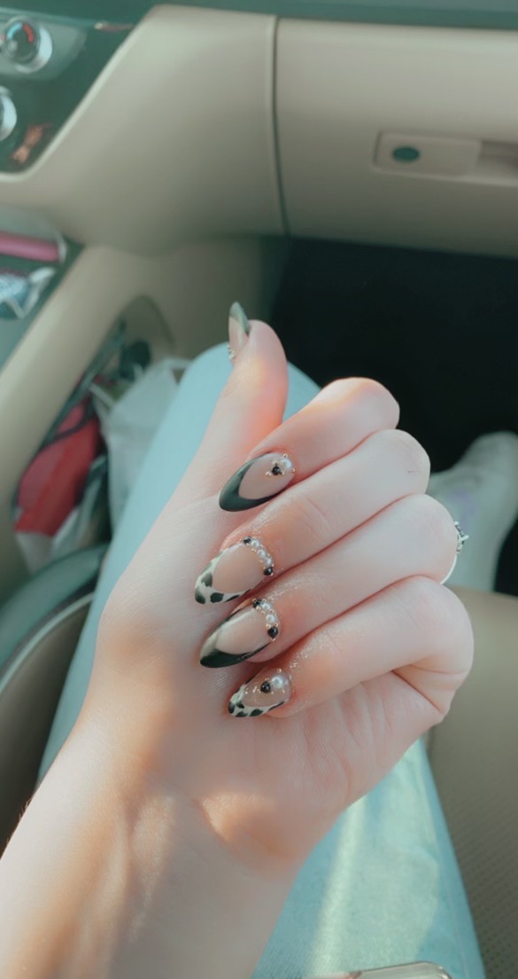 Mosaic Nail Spa II