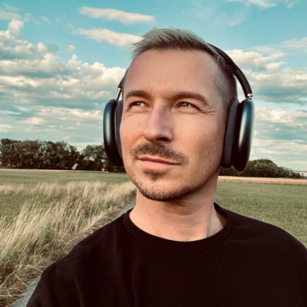 AppleMusic profile picture for @matej