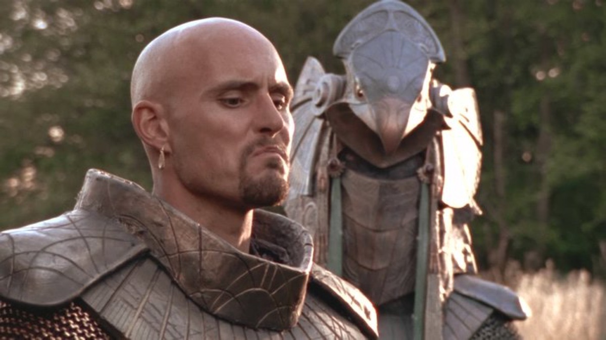Thor's Chariot - Stargate SG-1 (Season 2, Episode 6) | Apple TV