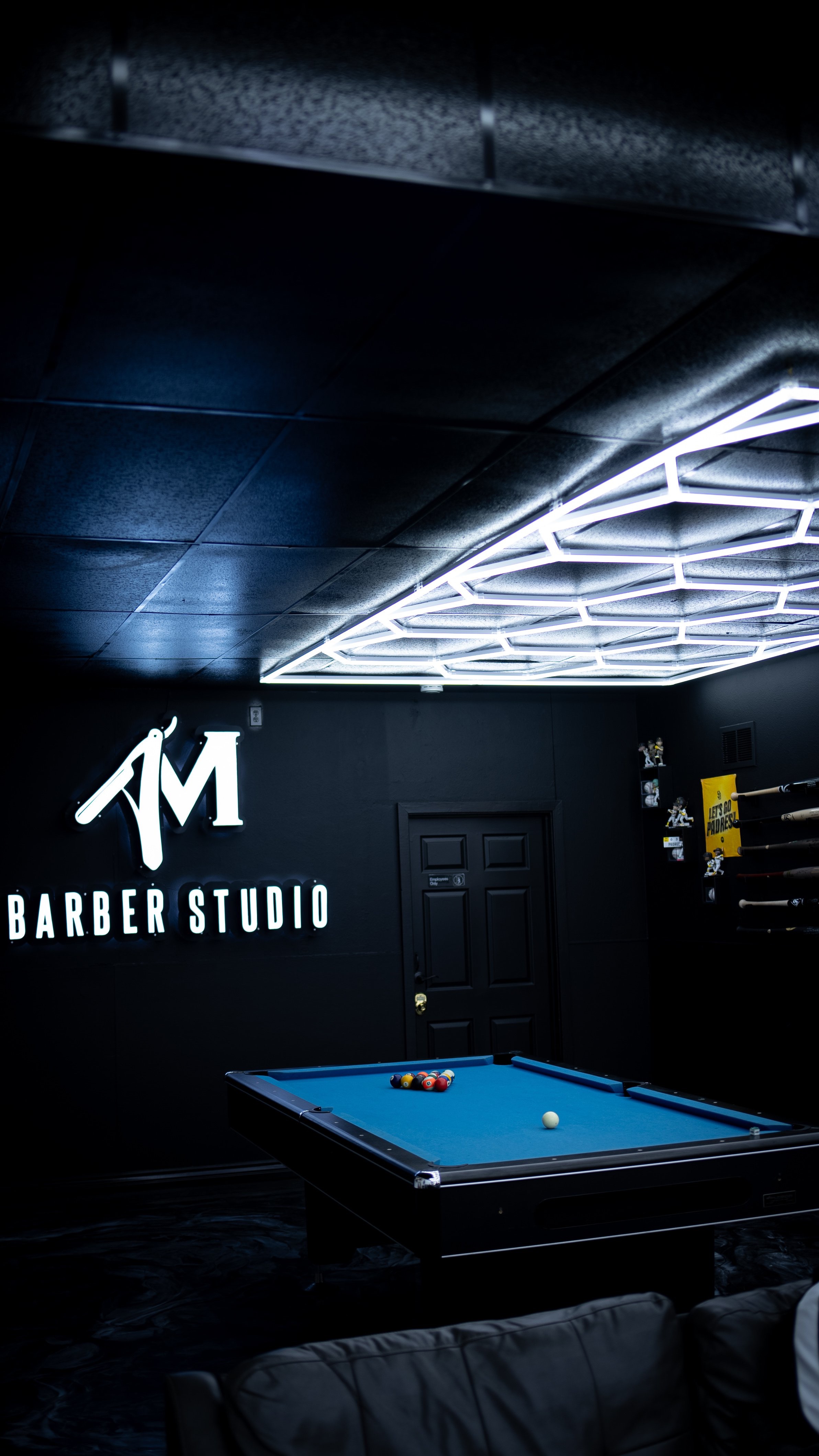 AM Barber Studio