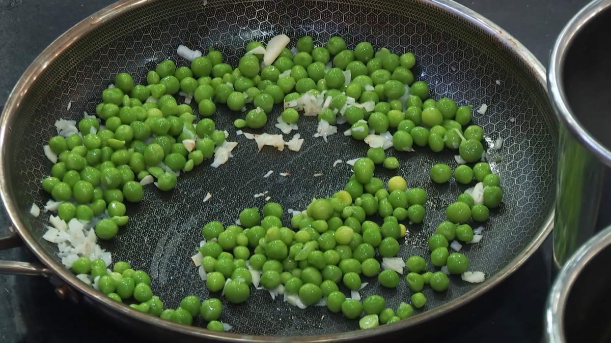 A Hell's Kitchen Special Delivery Hell's Kitchen (Season 22, Episode