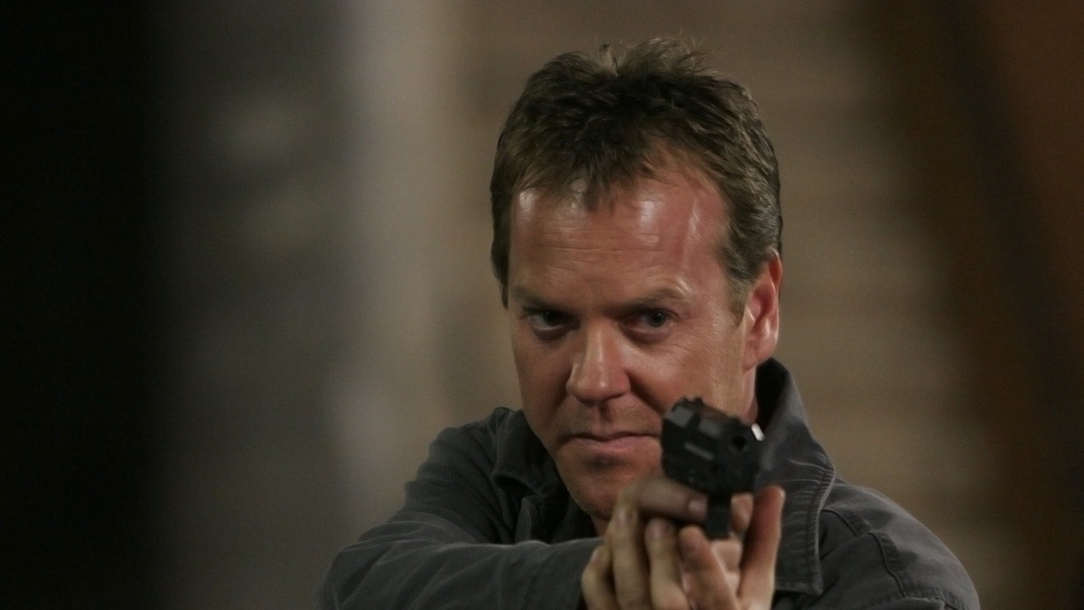 ‎5:00 A.M. - 6:00 A.M. - 24 (Series 4, Episode 23) - Apple TV (GR)