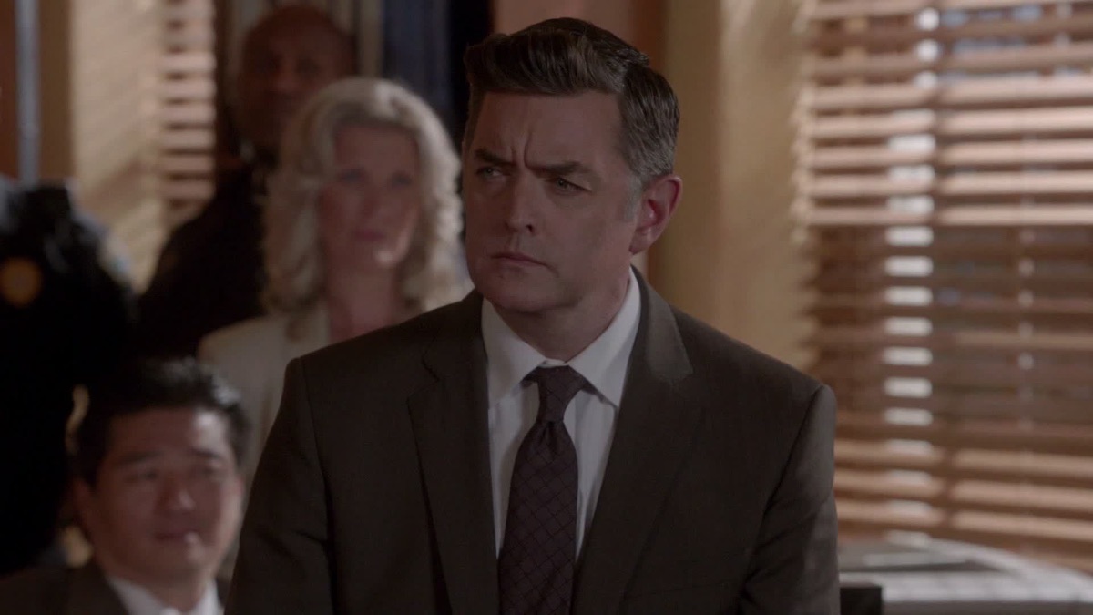 ‎The Musical, Pt. 2 - Psych (Season 7, Episode 102) - Apple TV