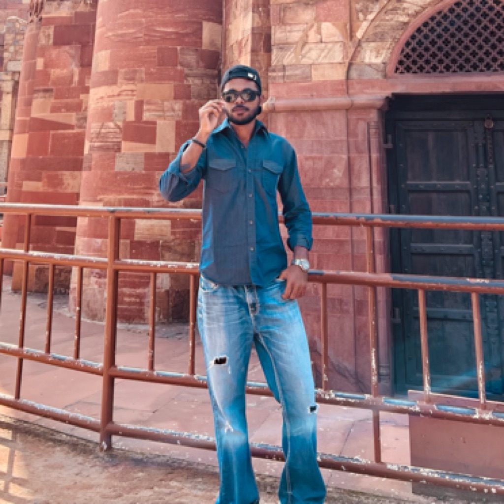 AppleMusic profile picture for @rishikesh