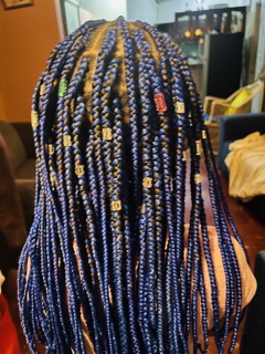 D’ Yonaira Braids