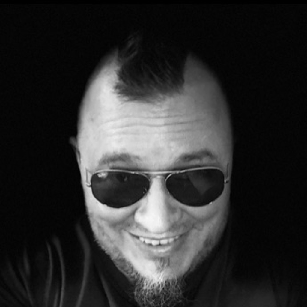 AppleMusic profile picture for @shrek