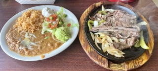 Los Jarros Restaurant