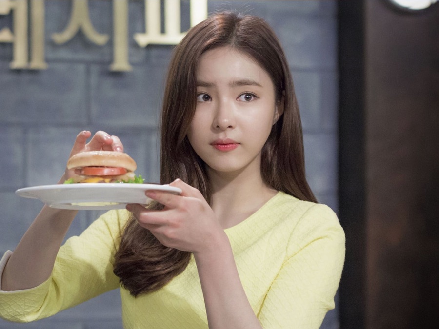 The Girl Who Sees Smells Apple TV (SE)