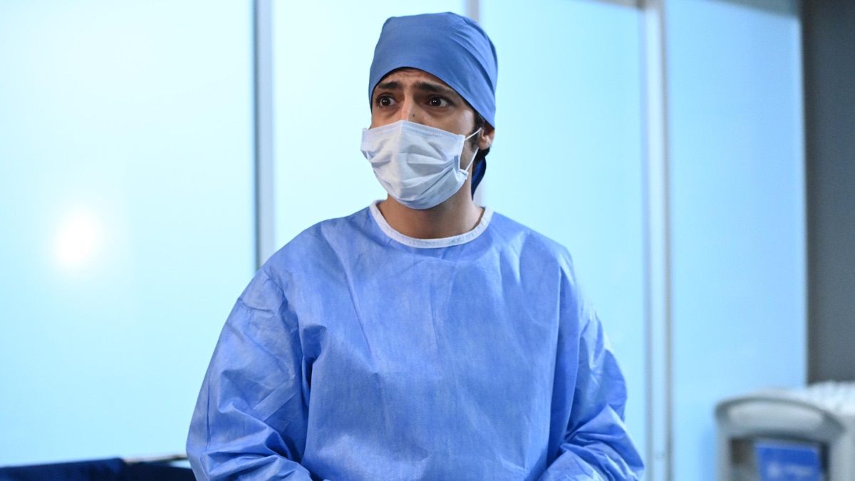 ‎A Miracle - A Miracle (Series 2, Episode 141) - Apple TV (IN)