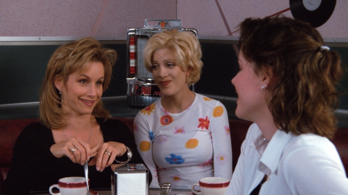 Squash It - Beverly Hills, 90210 (Season 5, Episode 27) - Apple TV