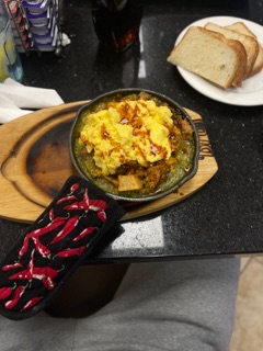 Bros Breakfast and Lunch Photos