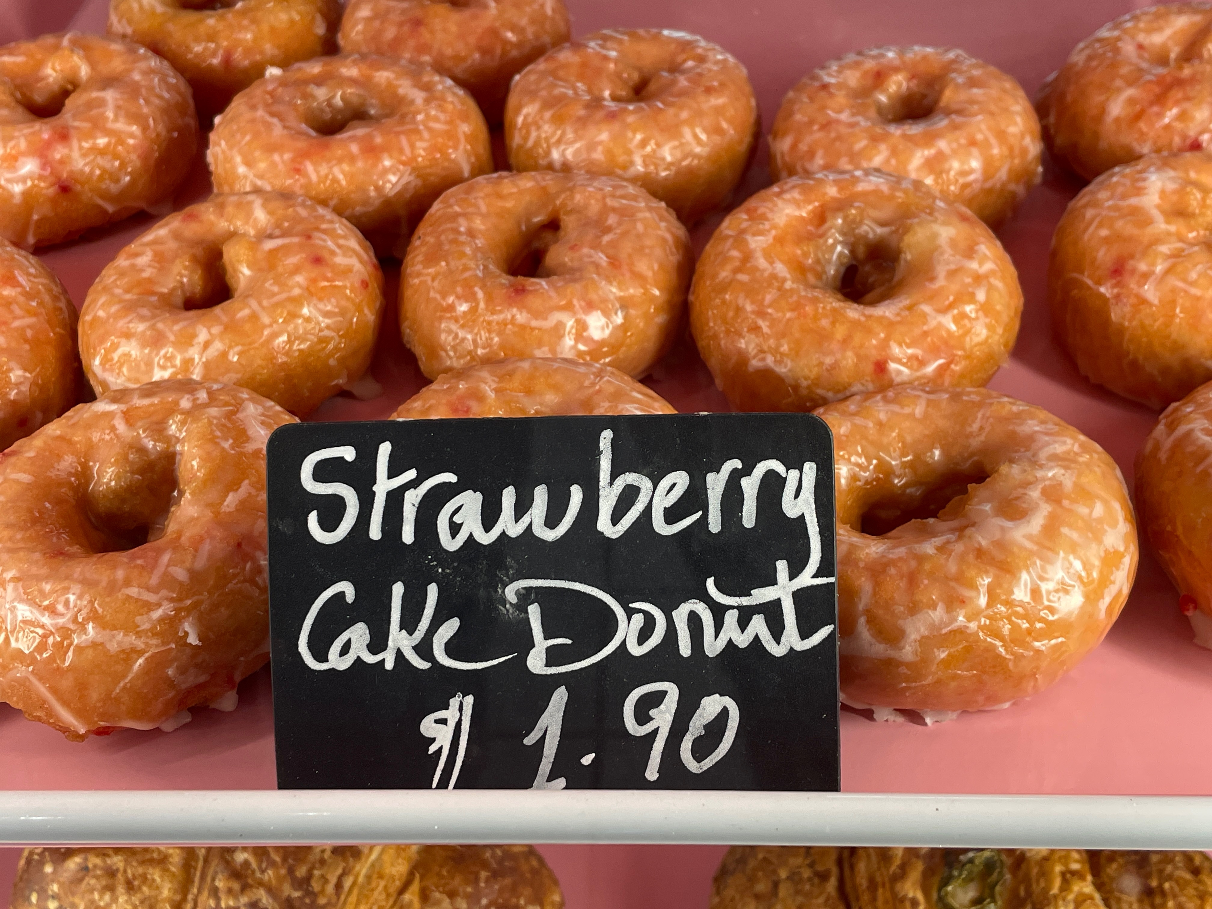 Good Glaze Donuts and Ice Cream 2