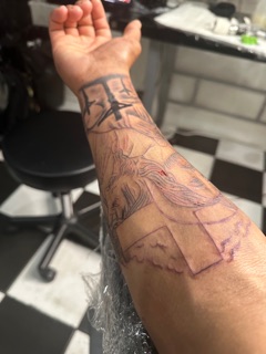 Slanging Ink Tattoo photo 5