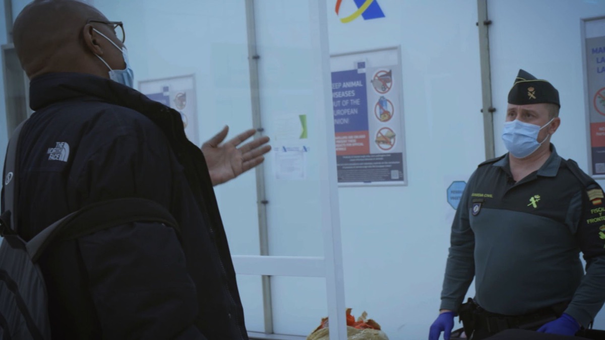 ‎Episode 2 - Border Control: Spain (Series 7, Episode 2) - Apple TV (SG)