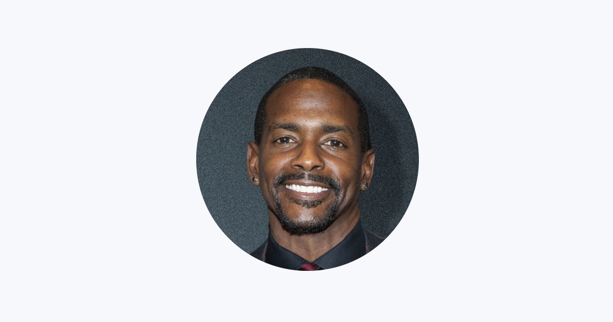 ‎Keith D. Robinson - Movies, Music, and Podcasts - Apple Snapshot