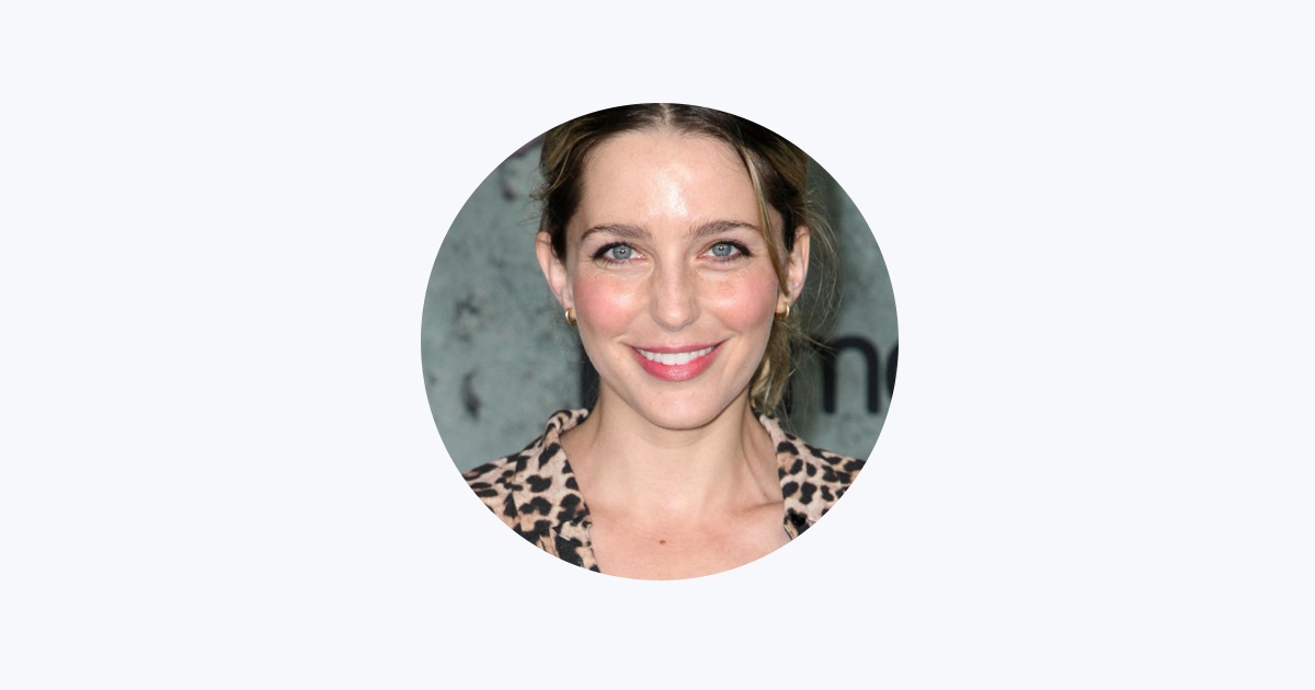 ‎Jessica Rothe - Movies, TV Shows, and Music - Apple Snapshot