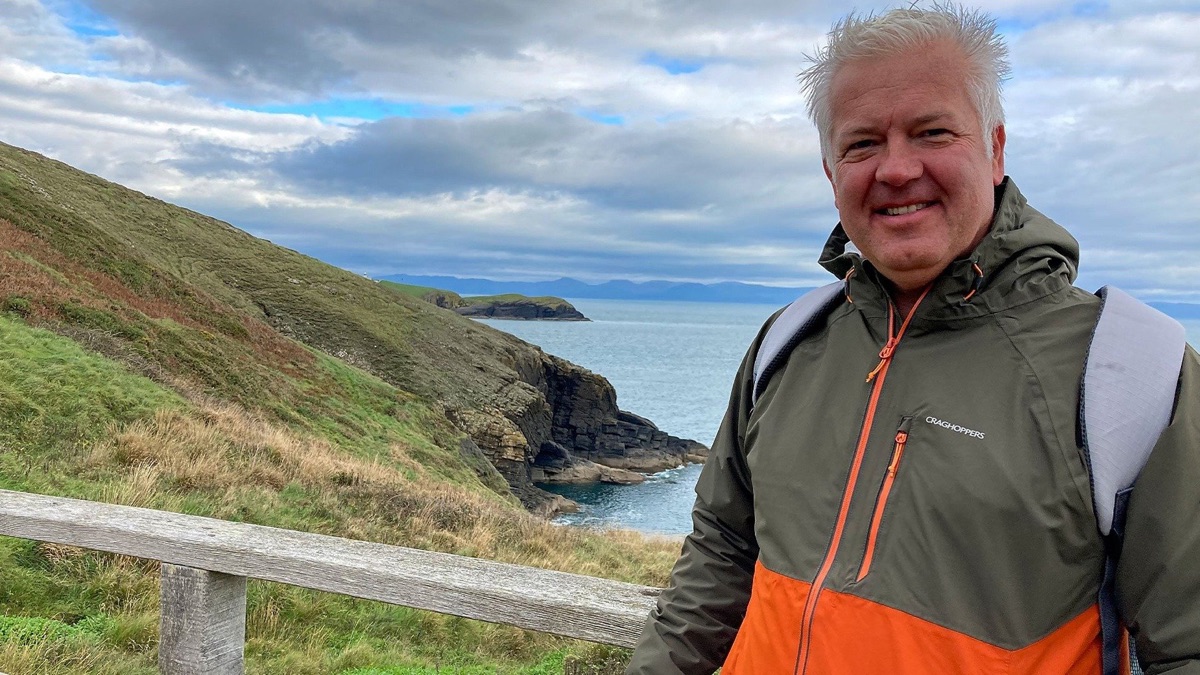 ‎Porth Neigwl to Abersoch - Weatherman Walking (Series 2021, Episode 3 ...