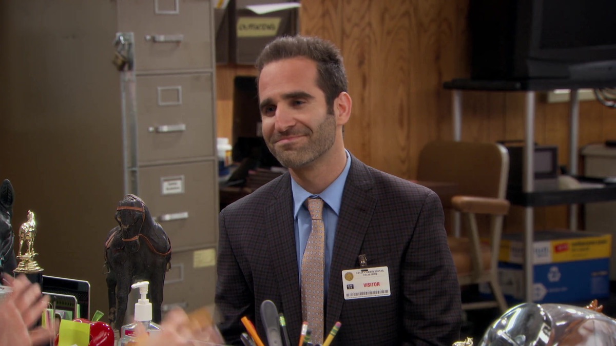 Charlie en ballotage - Anger Management (saison 5, épisode 19) - Apple ...