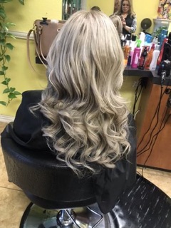 Aurora's Beauty Salon 2