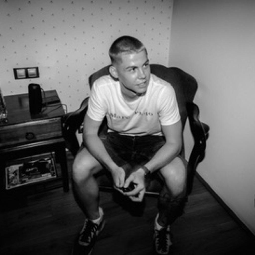 AppleMusic profile picture for @filip19