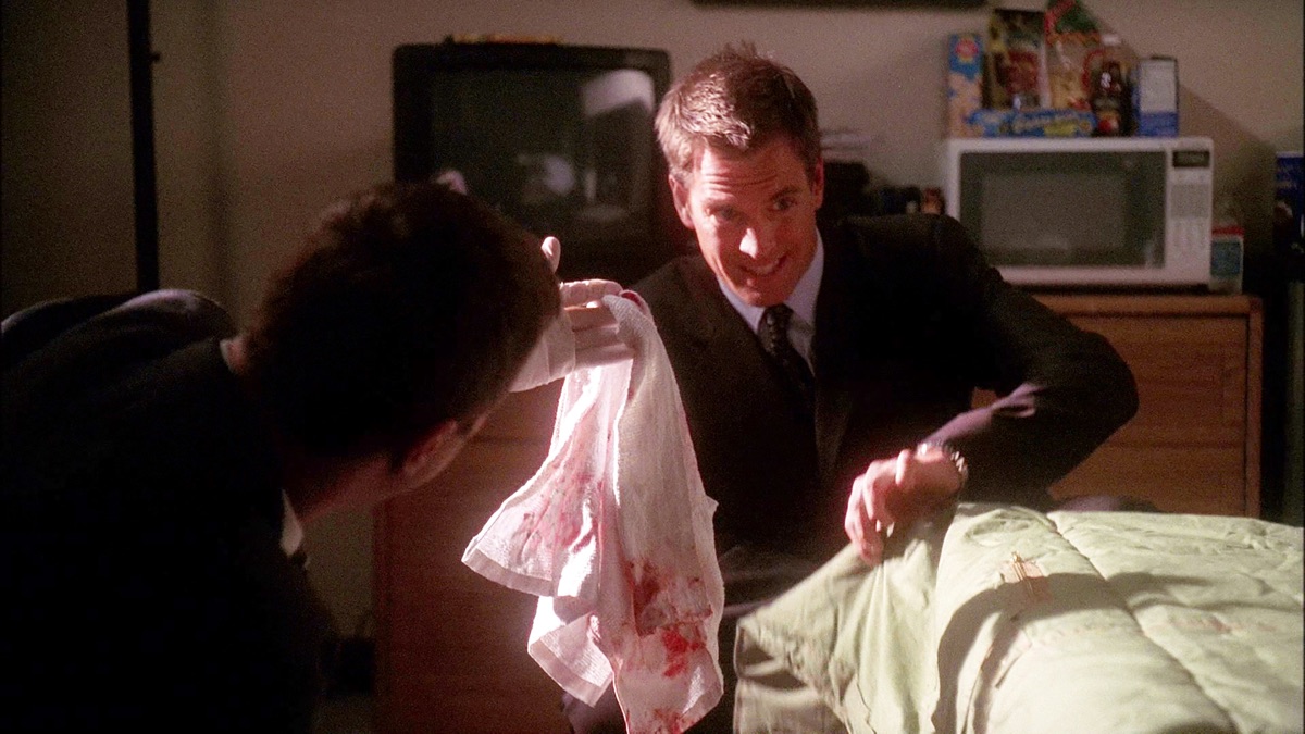 ‎Red Cell - NCIS (Season 2, Episode 20) - Apple TV (日本)