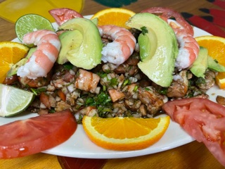 El Crucero Mexican Food & Bar
