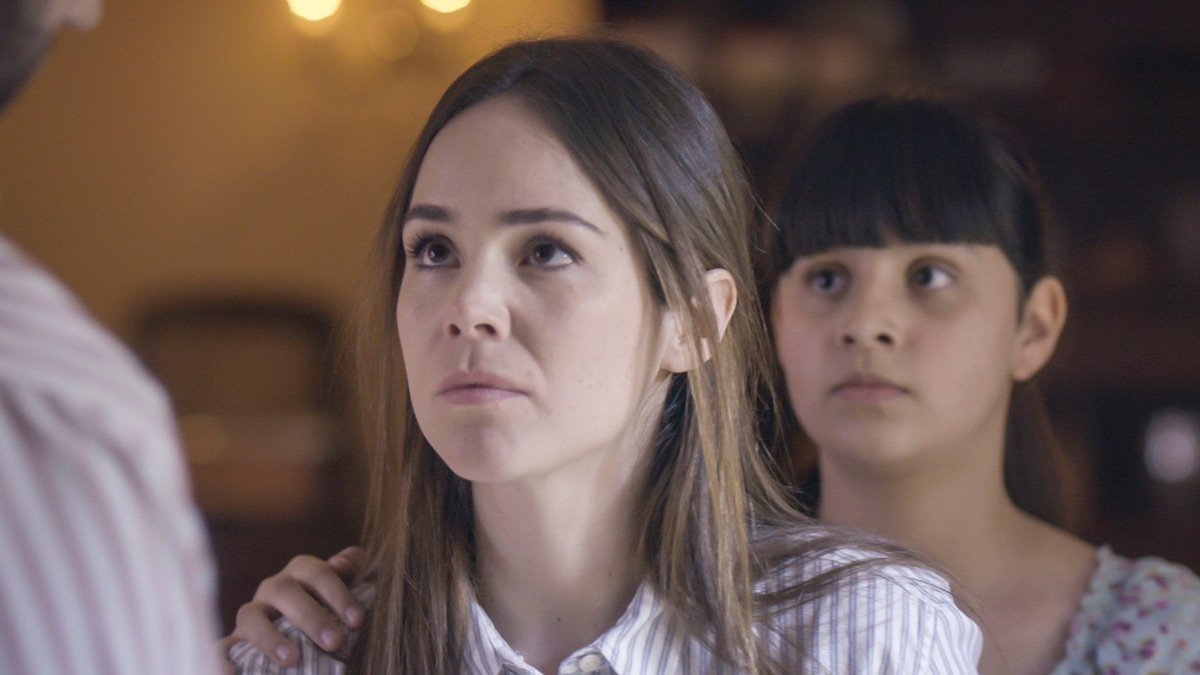 ‎Amanda's Rescue - False Identity (Series 1, Episode 13) - Apple TV (UK)