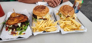 BurgerManiaa Photos