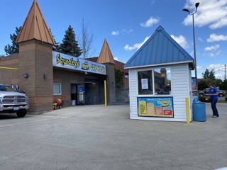 Squeaky’s Car Wash
