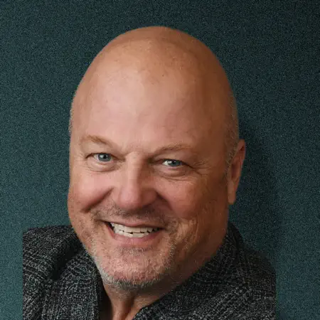 Michael Chiklis