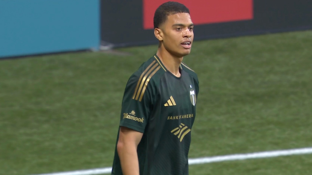 ‎Goal: K. Kelsy vs. SKC, 15' - Watch MLS Highlights
