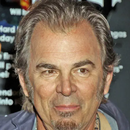 Jonathan Cain