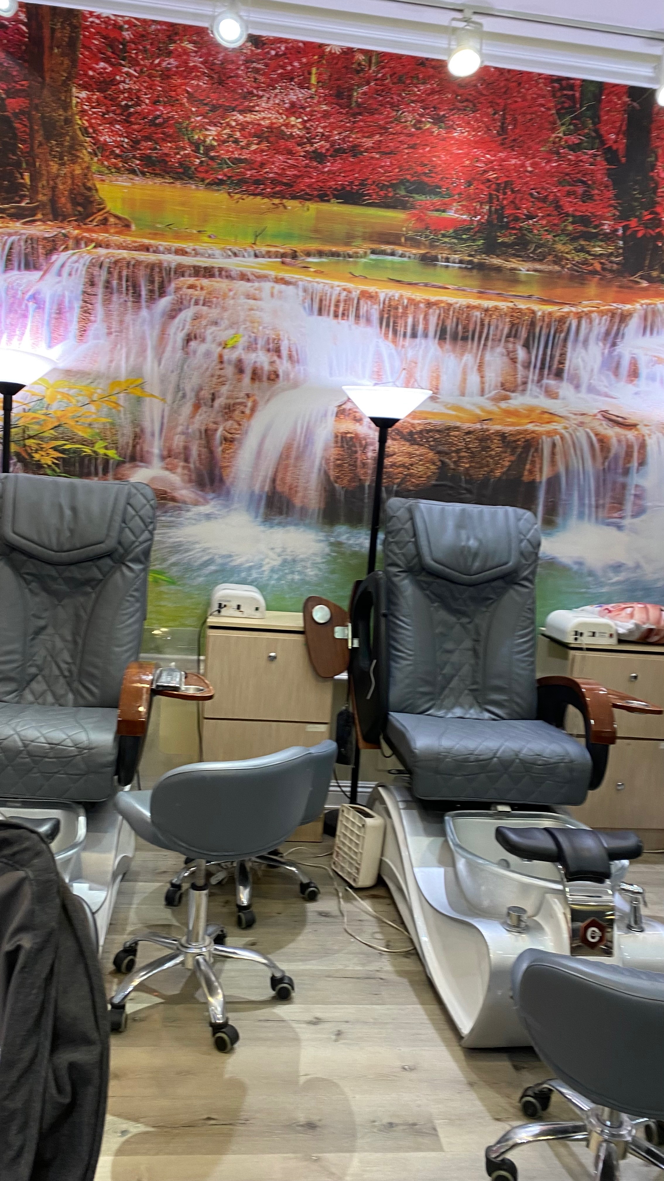 Greatest Nails And Spa