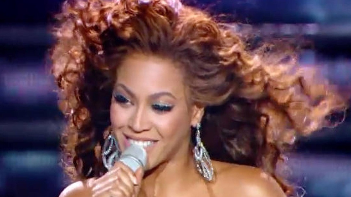 Beyoncé - The Beyoncé Experience Live - Apple TV (BR)