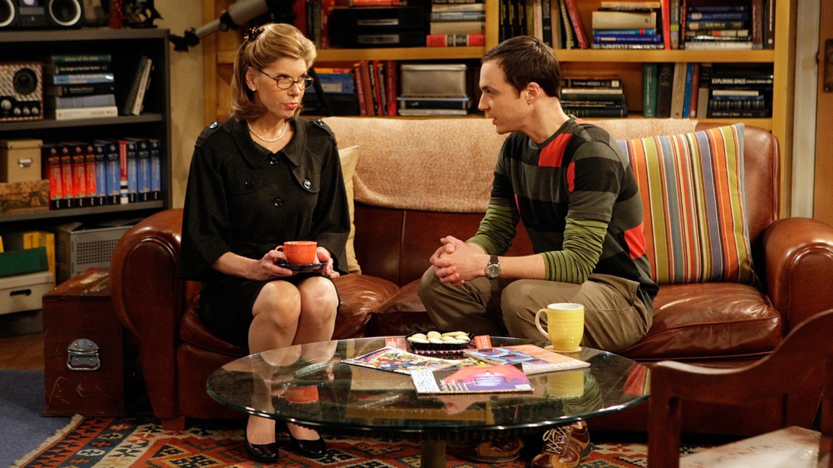 The Maternal Capacitance - The Big Bang Theory (Season 2, Episode 15) - Apple TV