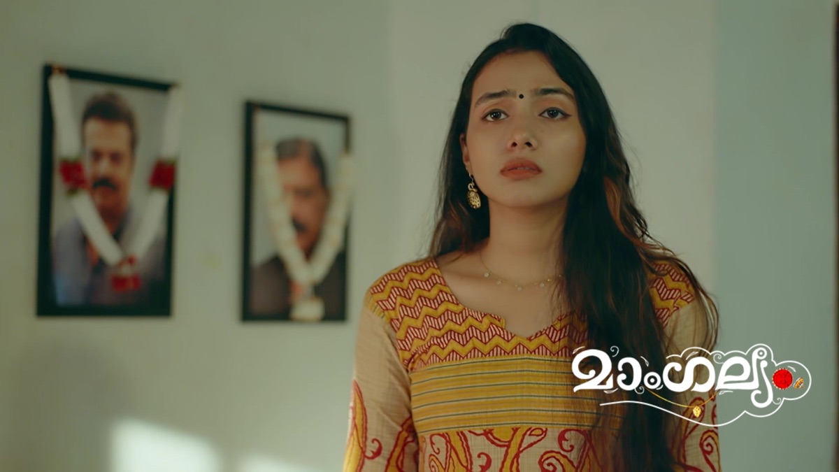 ‎Shishira Blackmails Shobhana - Mangalyam - Apple TV (IN)