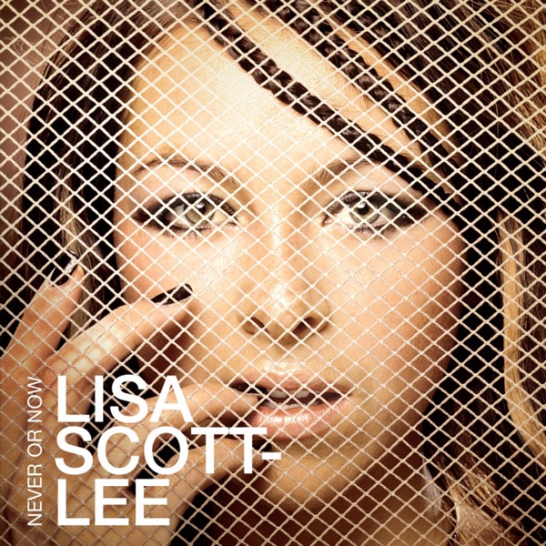 Lisa Scott-Lee